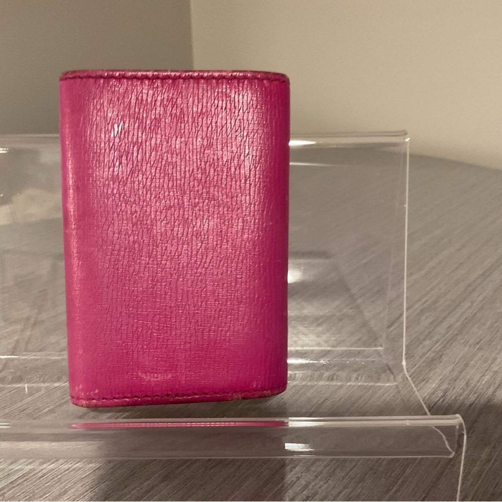 GUCCI Lovely Hearts Pink Leather Key Case - Picture 2 of 7